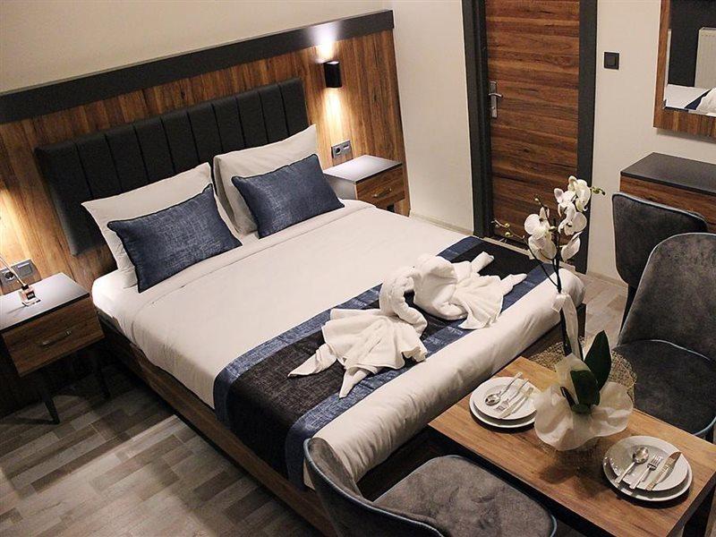 Serene Otel